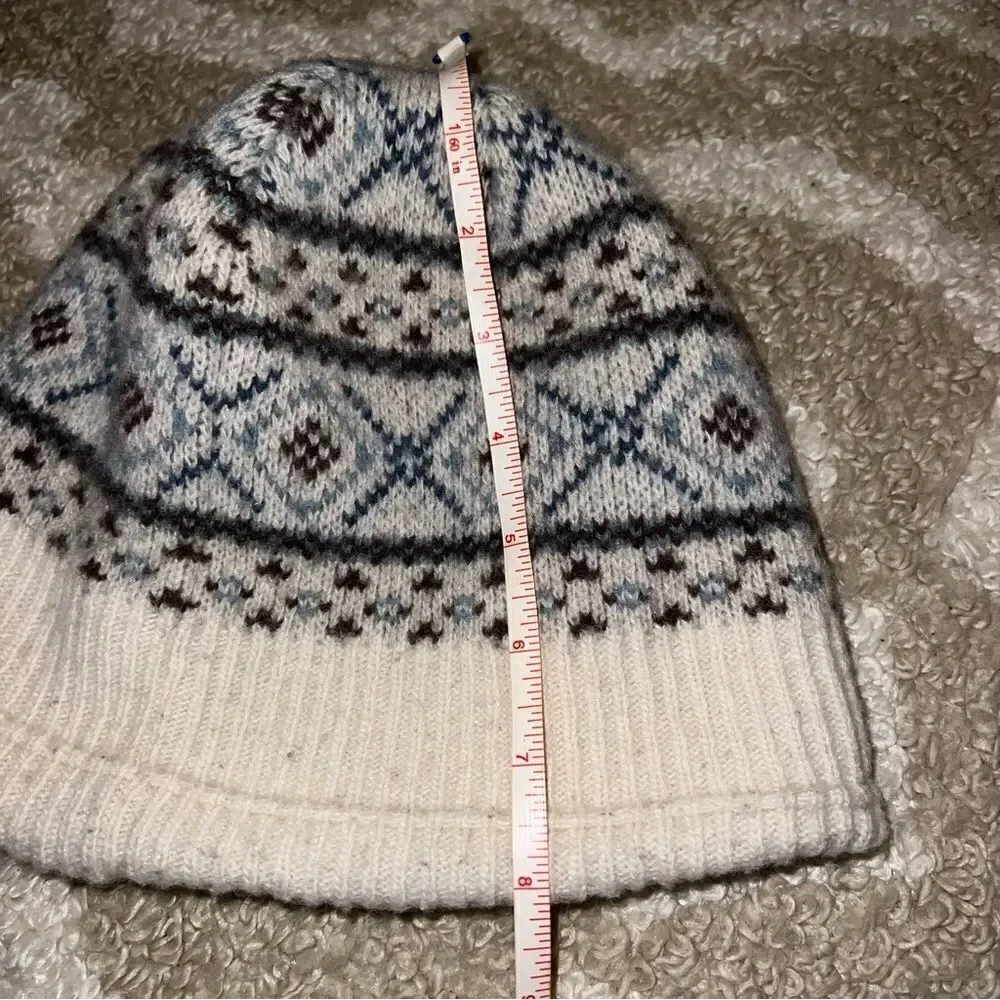 Carhartt wool hat